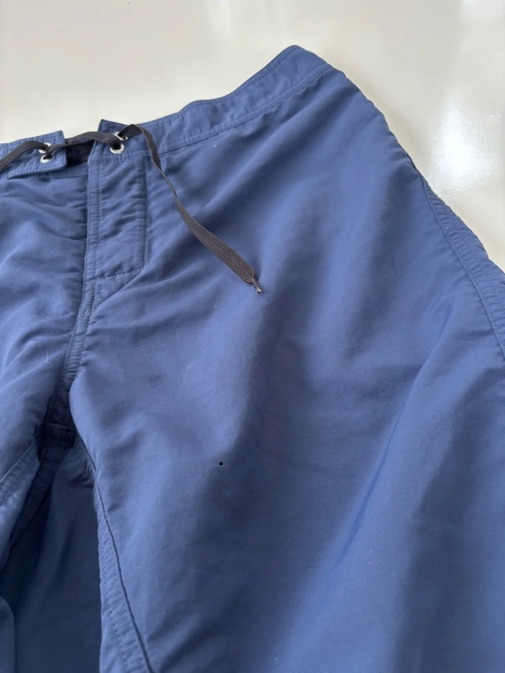 Patagonia Men’s Navy Blue Wavefarer II Board Shorts Surf Swim Size 32